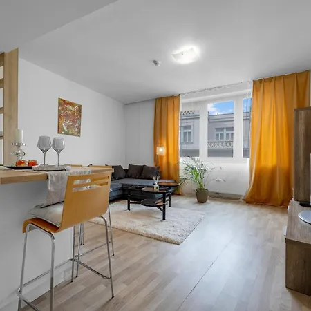 Apartment Revon Art-deco Laurinska